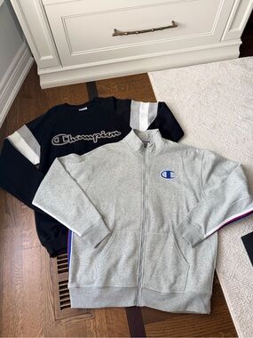 CHAMPION Men’s Sporty Sweaters Lot X 2 Bundle Size XL BRAND NEW Grey & Black